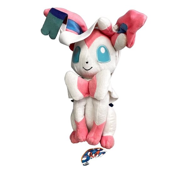 Takara Tomy Sylveon Pokemon Plush Stuffed Animal Tags Attached - Picture 1 of 7